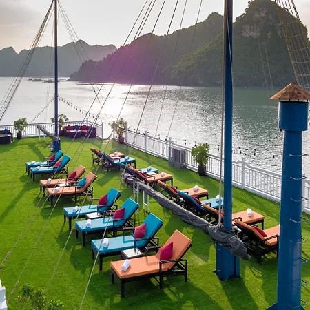 Hanoi Win Hotel & Travel